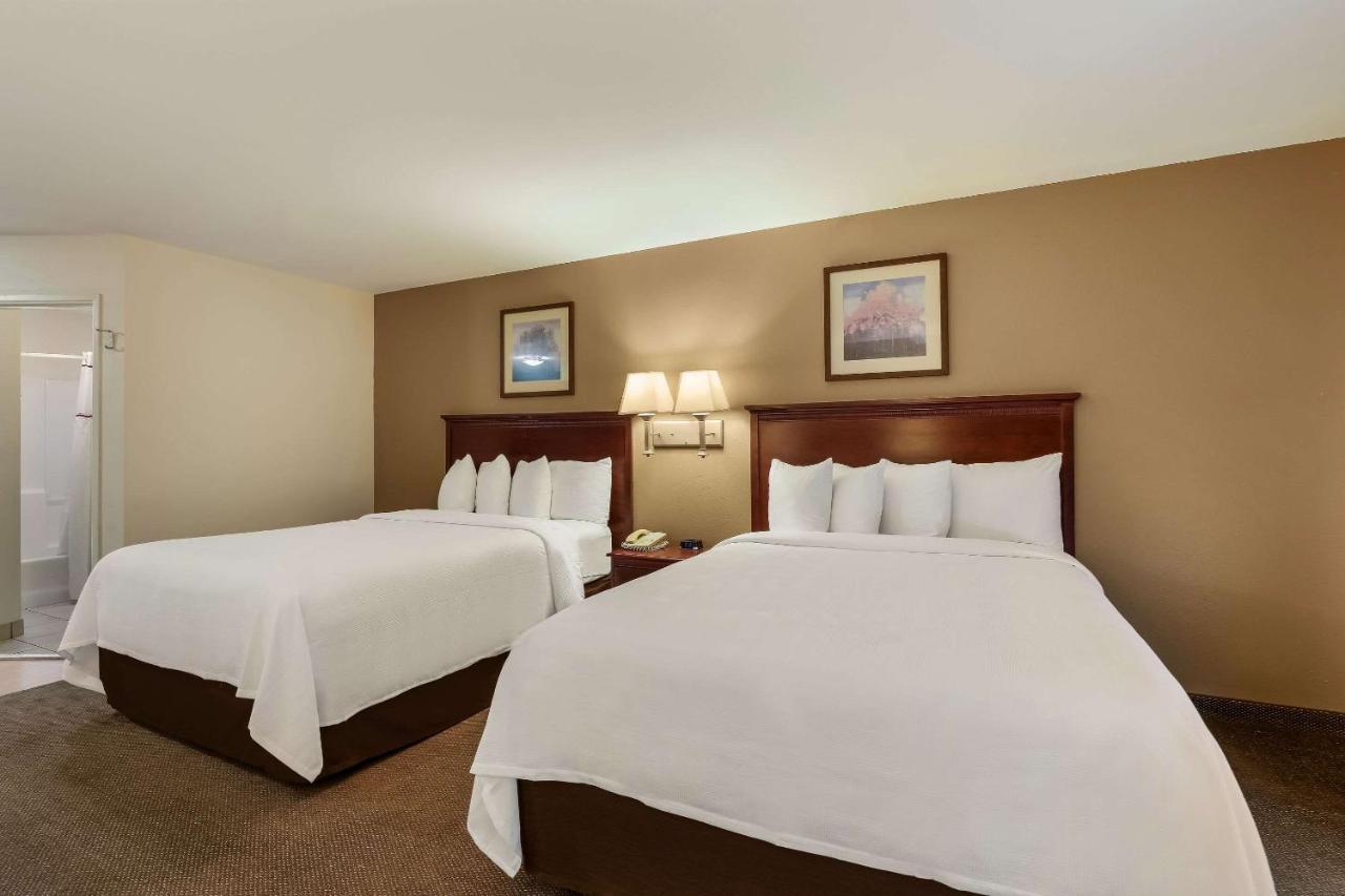Mainstay Suites Fitchburg - Madison Exteriör bild
