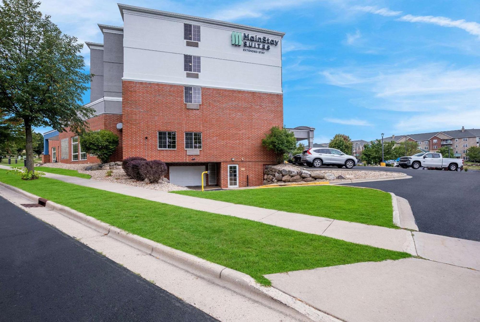Mainstay Suites Fitchburg - Madison Exteriör bild