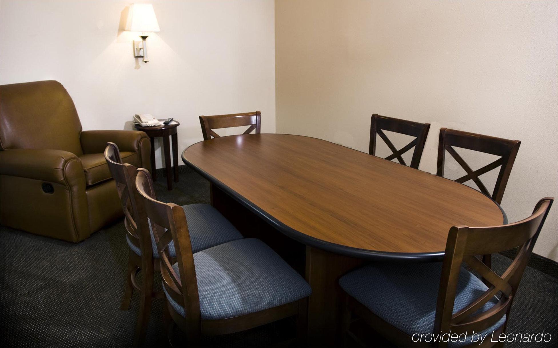 Mainstay Suites Fitchburg - Madison Rum bild