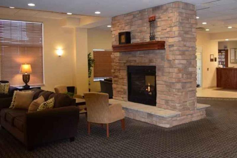 Mainstay Suites Fitchburg - Madison Exteriör bild